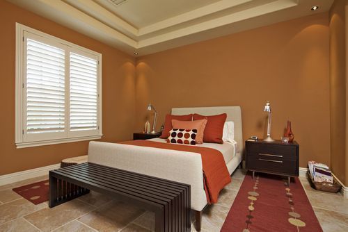 brown wall bedroom ideas